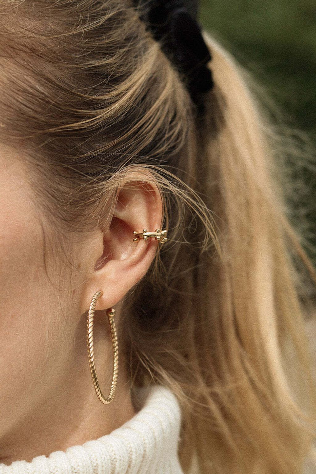 bo_carline_earcuff_cary-waekura