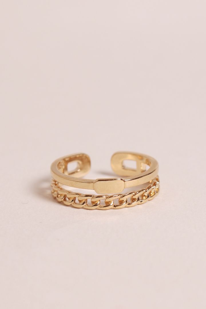 bague-leonie-waekura_e1e73a3c-b295-4d0b-a4e4-503184e4c003