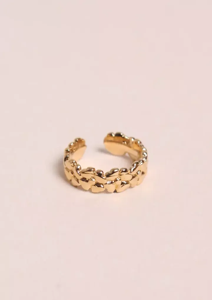 earcuff-bloom-waekura_04f99128-bb5b-4a7a-be7d-932d6fca67b2