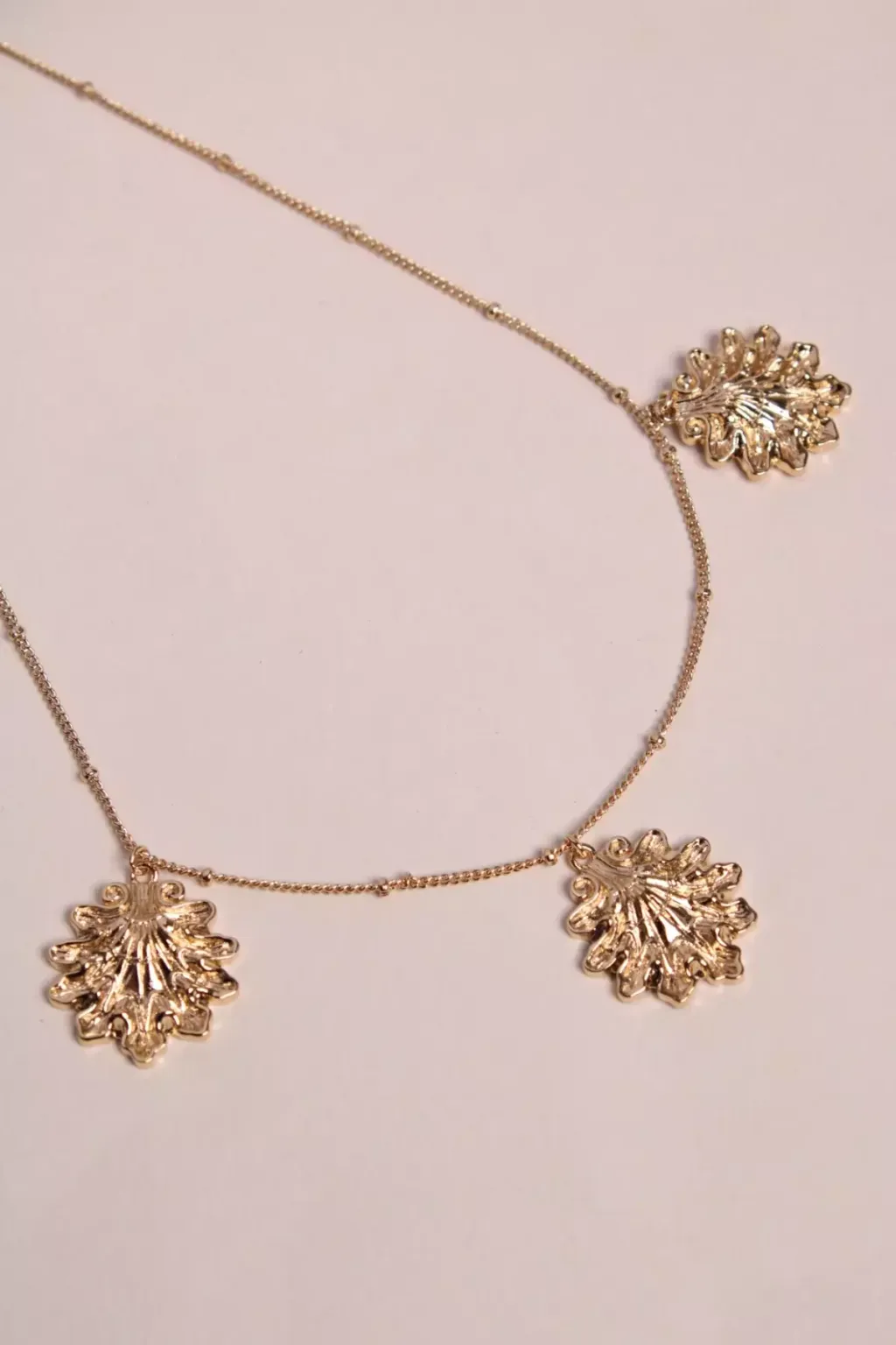 collier-trevi-waekura