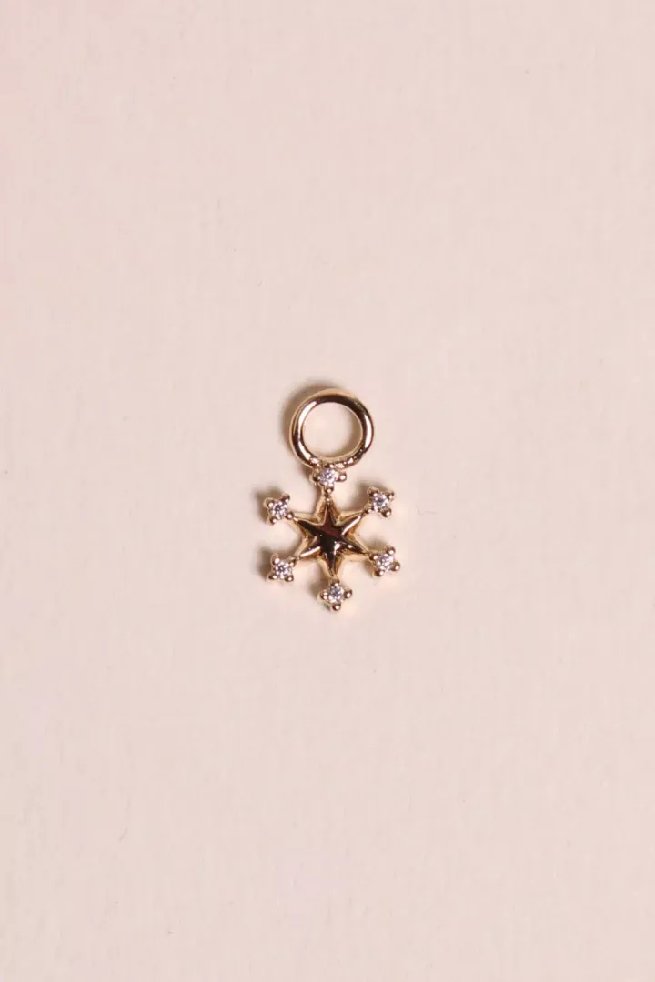 charms-saliha-waekura