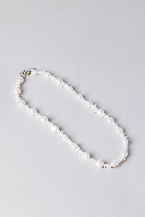 stellar pearl necklace