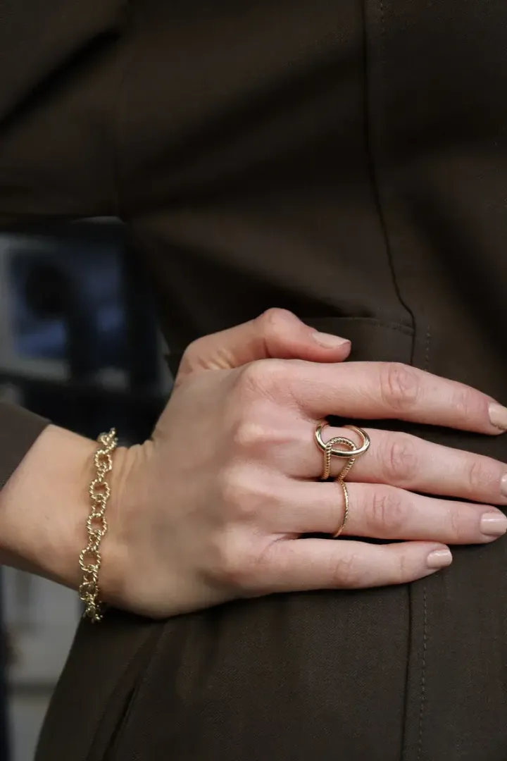 bague-lane-waekura_0272d4e7-8096-4fb2-8b78-728a500a95e4
