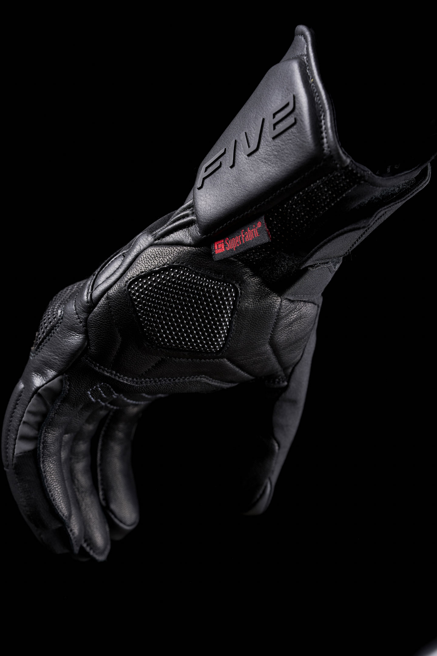 FIVE-MOTO-TOURING-gt2-evo-wp-black-focus02