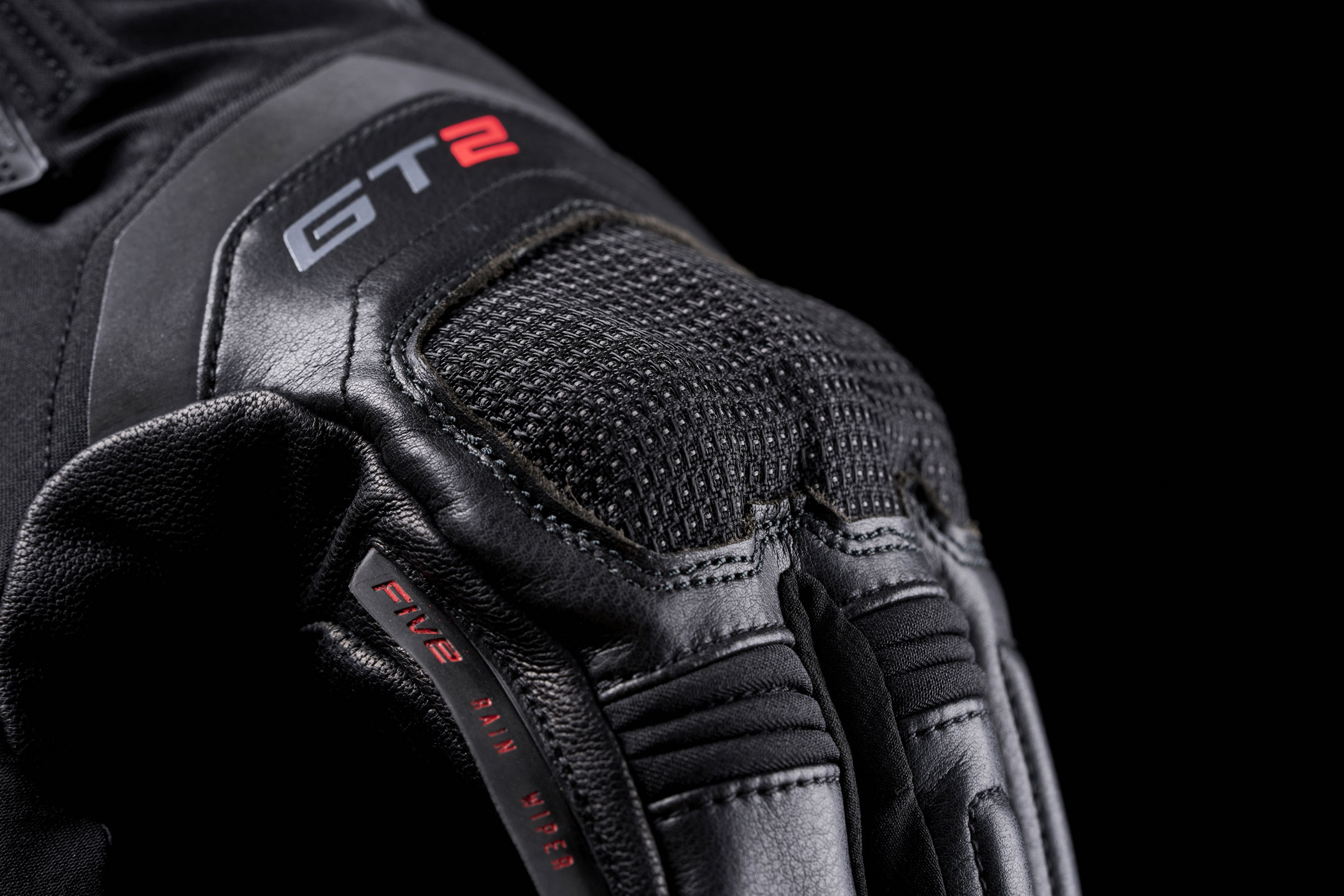 FIVE-MOTO-TOURING-gt2-evo-wp-black-focus03