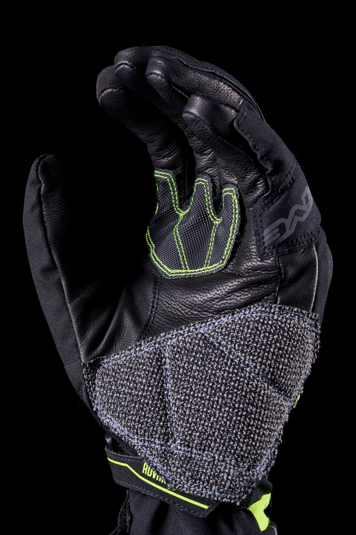 FIVE-MOTO-TRAIL-ADVENTURE-tfx2-wp-black-fluoyellow-focus04