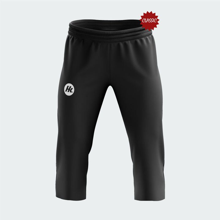 CLASSIC-3-4-PANTS-BLACK-FRONT