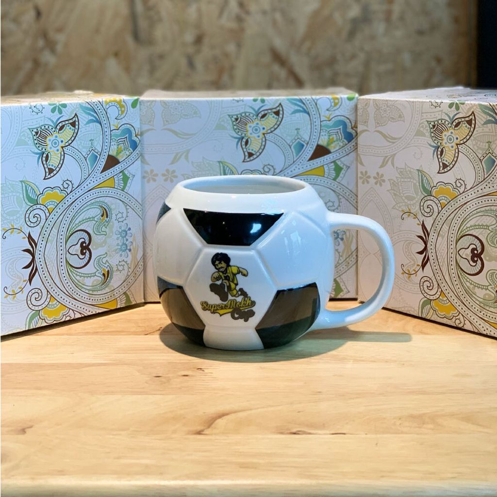 HK-SUPERMOKH-MUG-FRONT