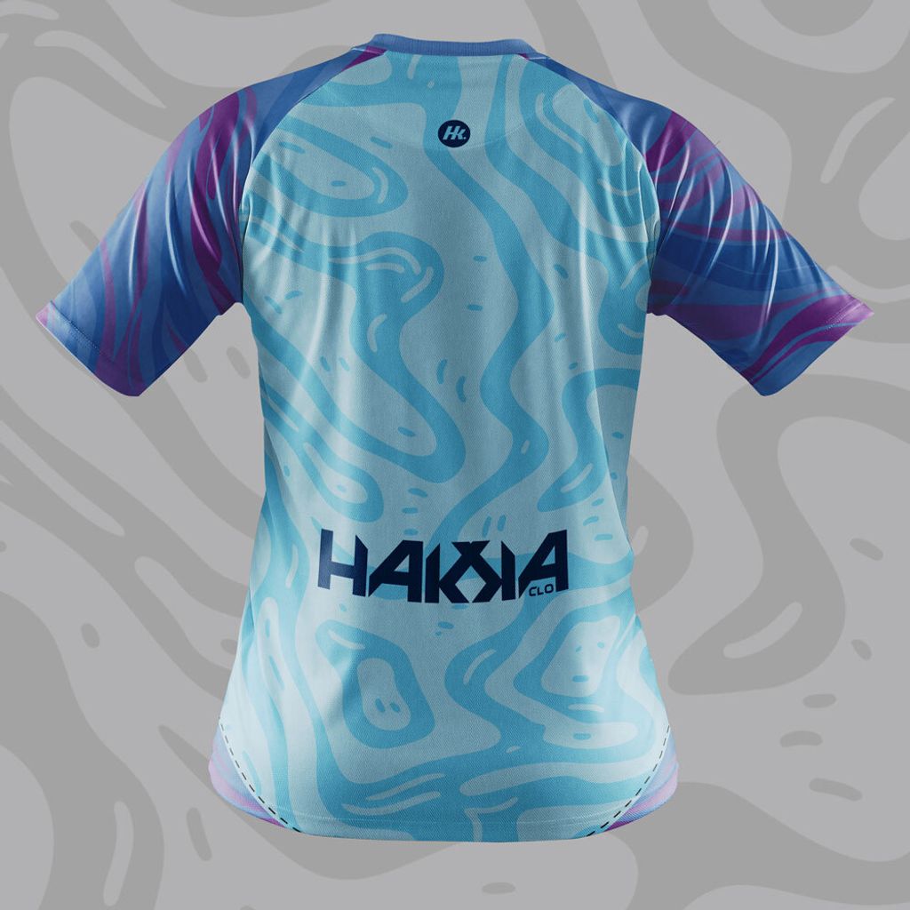 AKAYELA-HAVELOCK-BLUE-RAGLAN-3