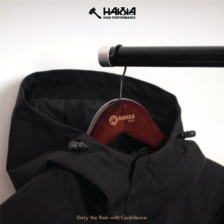 HYDROFIT-RAINCOAT-BLACK-PRO-1