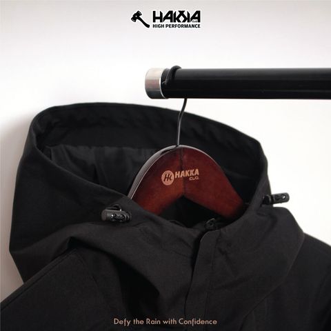 HYDROFIT-RAINCOAT-BLACK-PRO-1