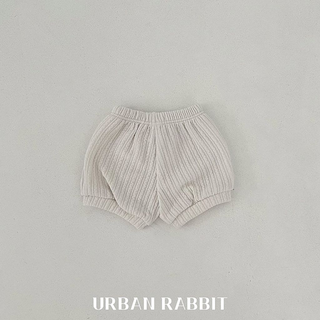 URBN5DRX5072842_120J