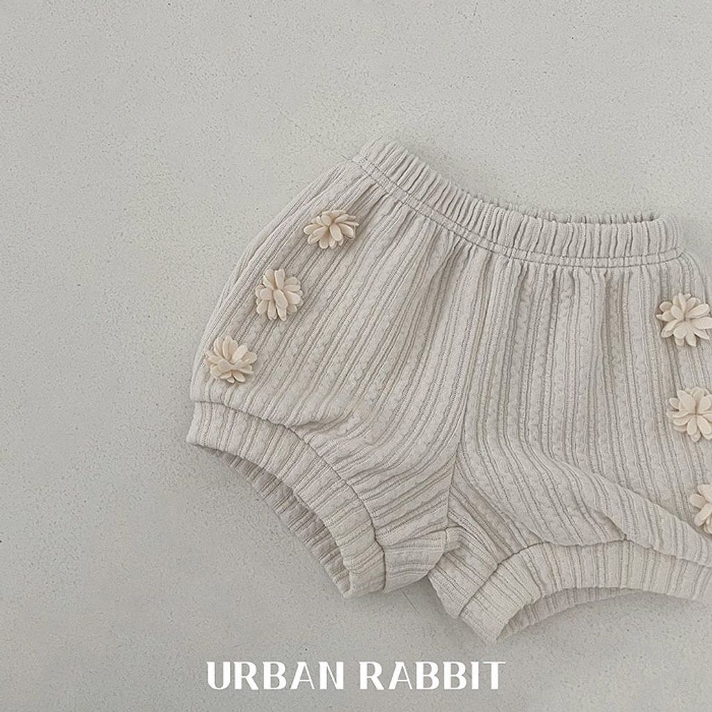 URBN5DRX5072842_121K