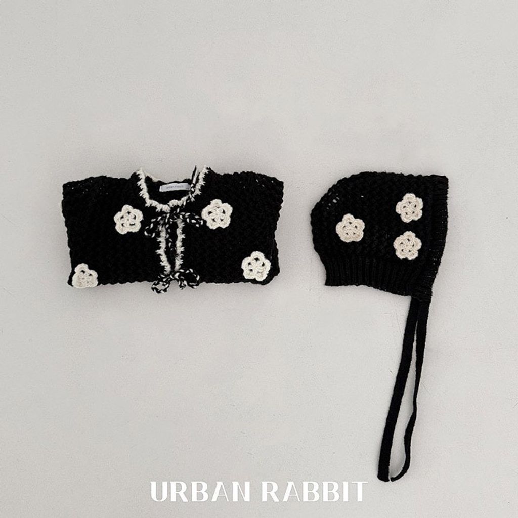 URBN5RBX5072817_141N