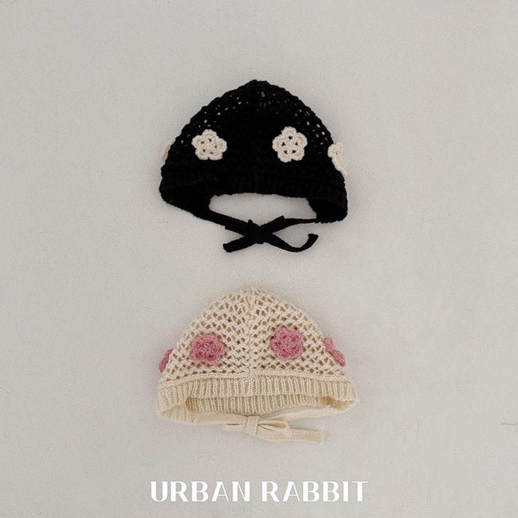URBN5RBX5072817_125O