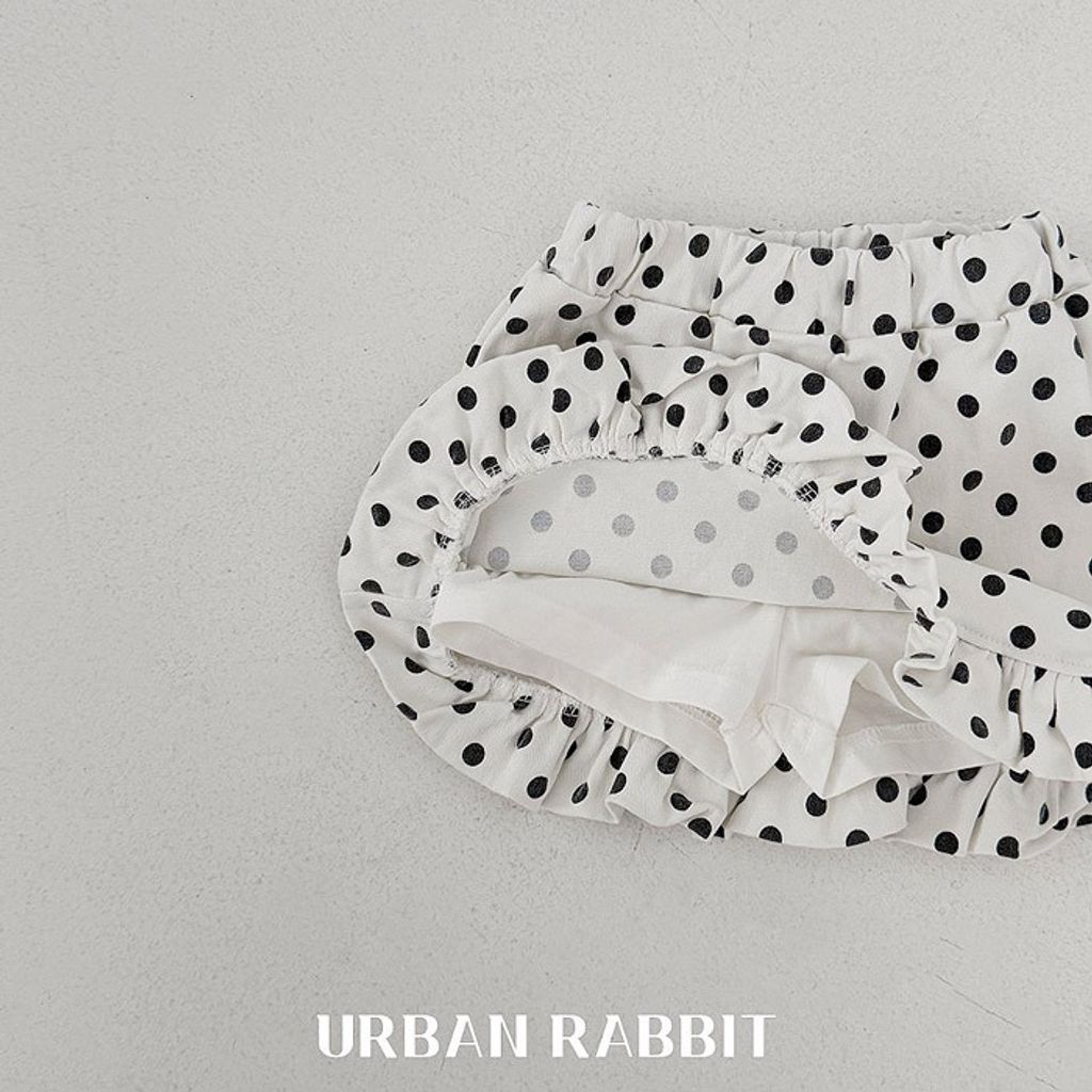 URBN5SKX5072832_124N