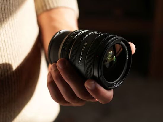 Sony FE 24-50mm f/2.8 G Lens (Sony E) | KENGDIM