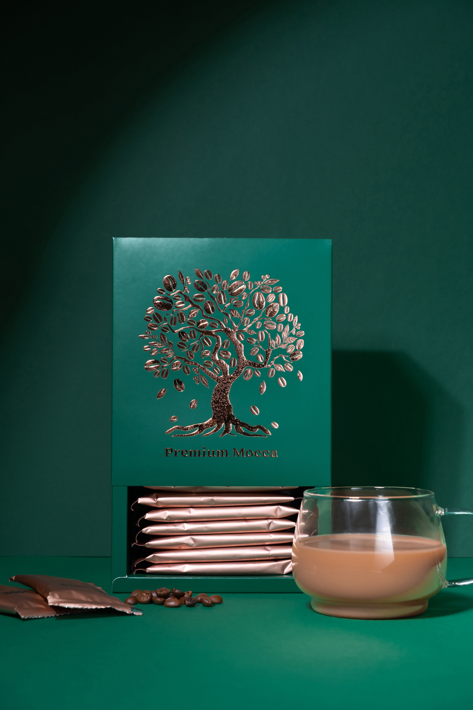 Cup of Magic Mocca coffee with powder, demonstrating the mocha flavor and its calorie-burning properties.
