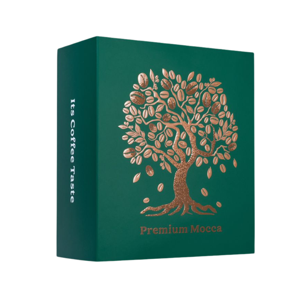 Kotak dan sachet Magic Mocca, dengan logo pokok ikonik dari jenama.