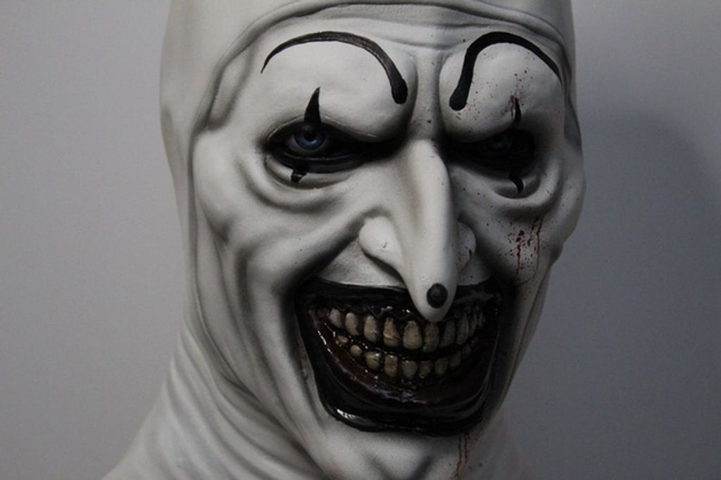 e02e0d12-79a5-4564-879a-e11e98e1bf95