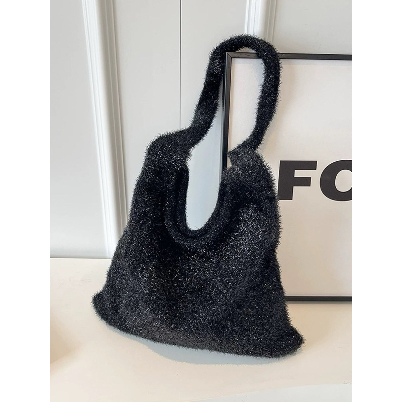 tw-11134207-7r990-loqn0okhmh2wfa