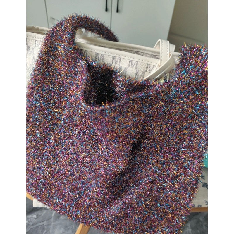 tw-11134207-7r98o-lps8h7ndemma5c