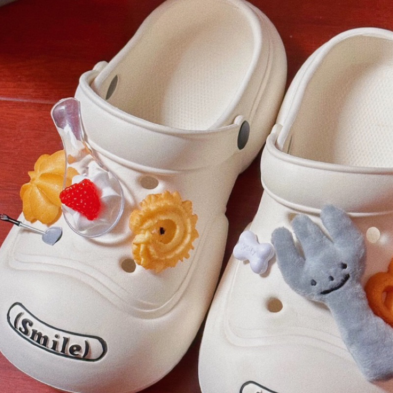 tw-11134207-7quky-lk28r6ubjavae8