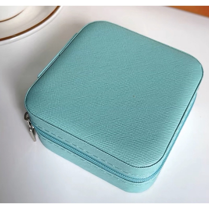 sg-11134201-23010-czsllc5xfwlv7f