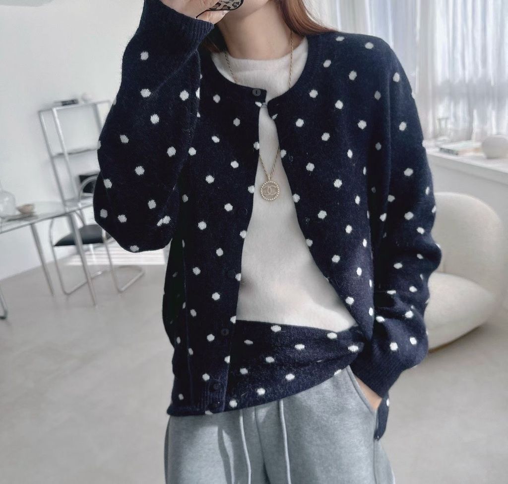 image_5A8B4969-1AE9-498D-9857-3425024AAD9D_1764596456