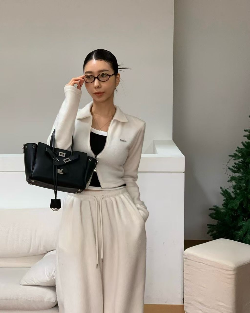 image_0BDAFF1E-621E-4F98-A7D7-0988738A7F2E_1764643892