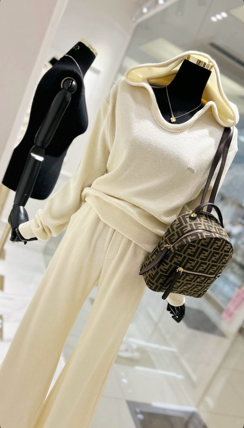 image_734D8380-A19B-4269-AF2D-CEC286BAA2CB_1766328086