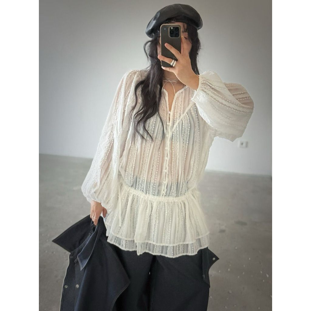 tw-11134207-820la-mlhjt9bepssj86