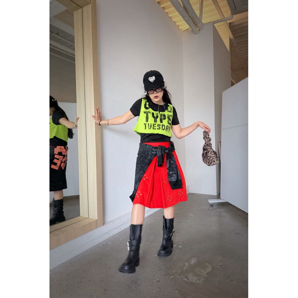 tw-11134207-820lf-mlhjyqaq4f7m9f