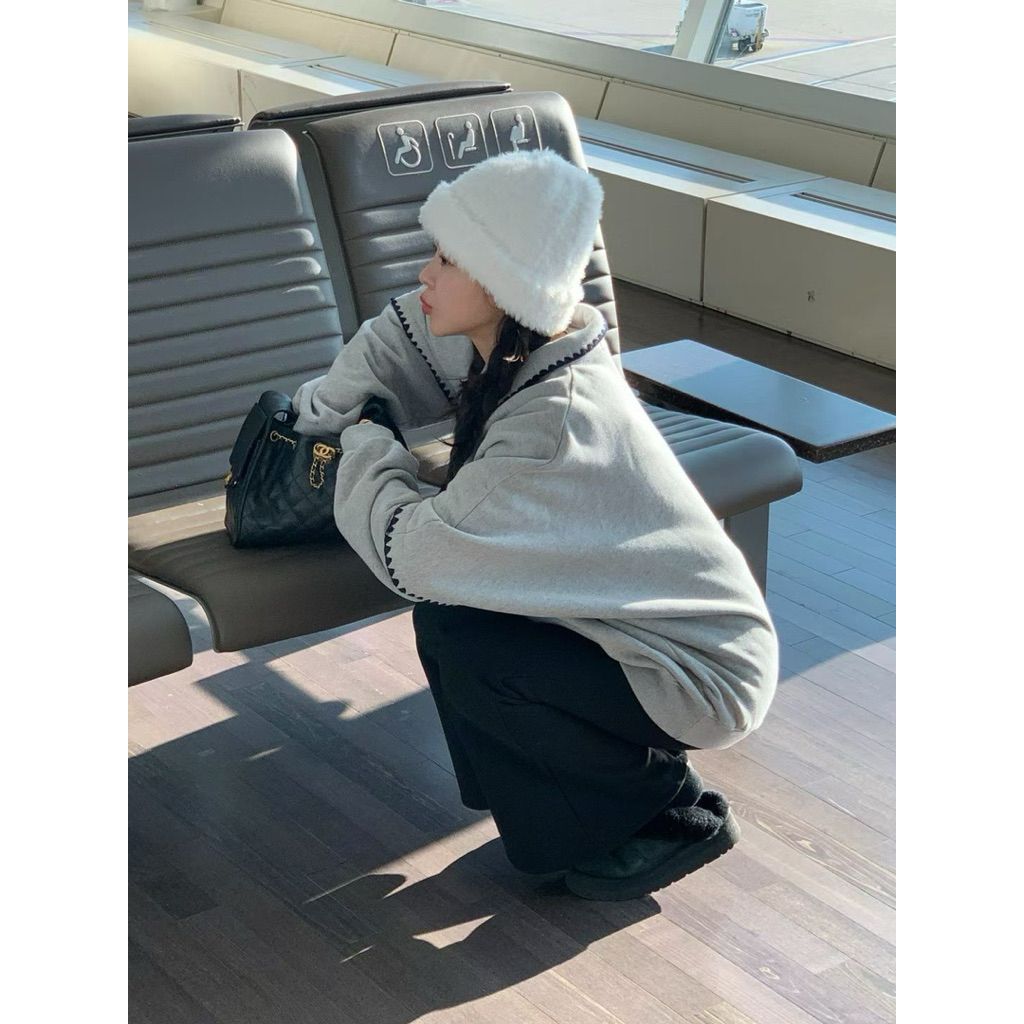 tw-11134207-820le-mlk5ihyd7qpua5