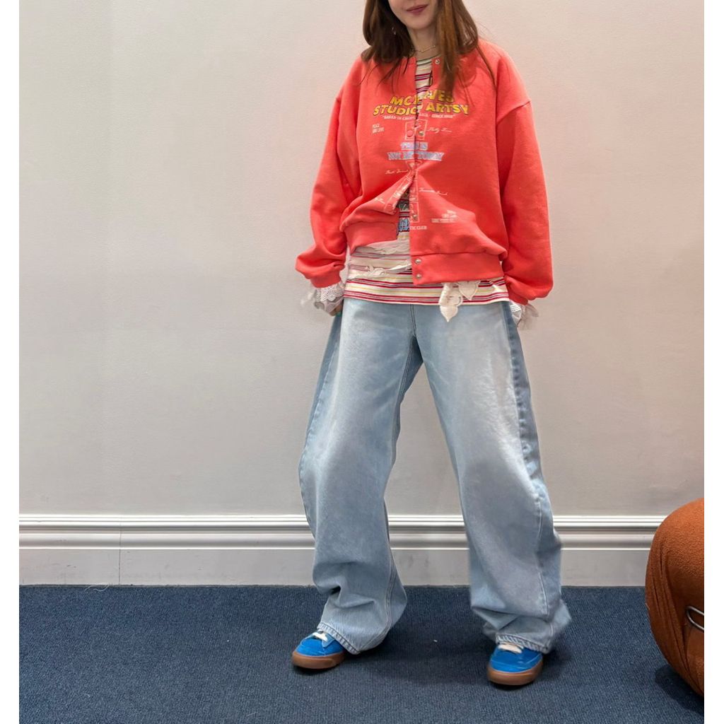 tw-11134207-820l5-mkv49i8qo4qu9a