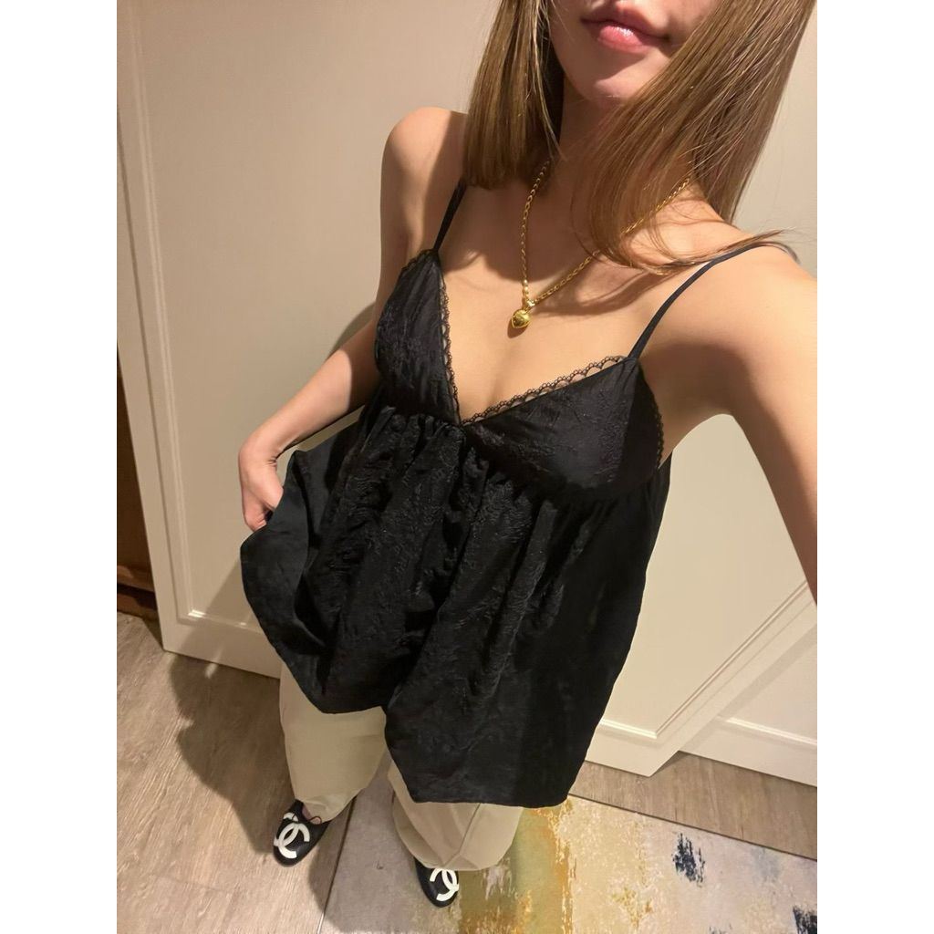 tw-11134207-820lf-mkrqb9xizh8hc3