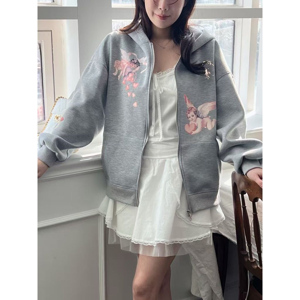 tw-11134207-820la-mko0yco87i8372