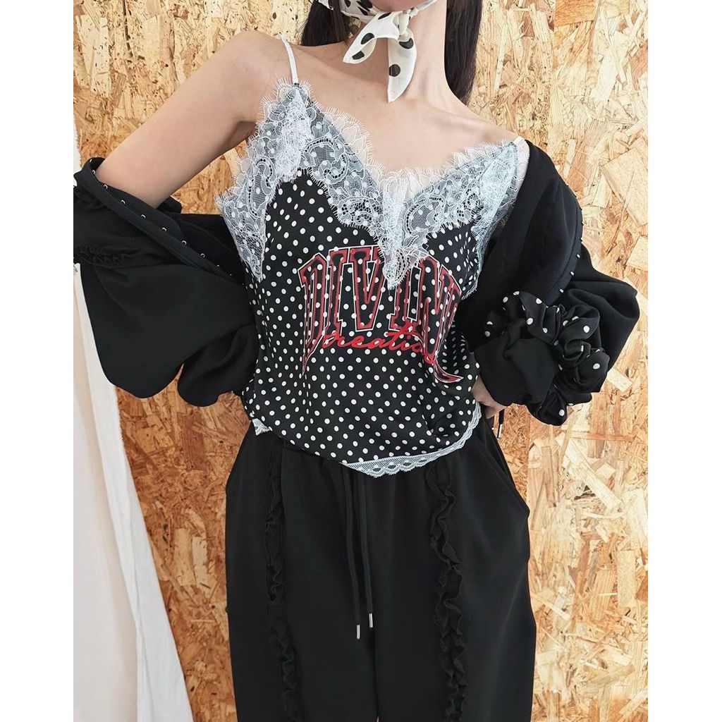 tw-11134207-81zti-mjy305o9htdu9e