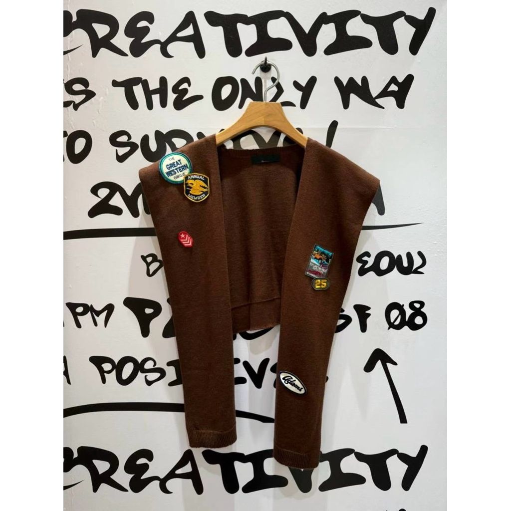 tw-11134207-7ra0j-mdvcenzs5oak17