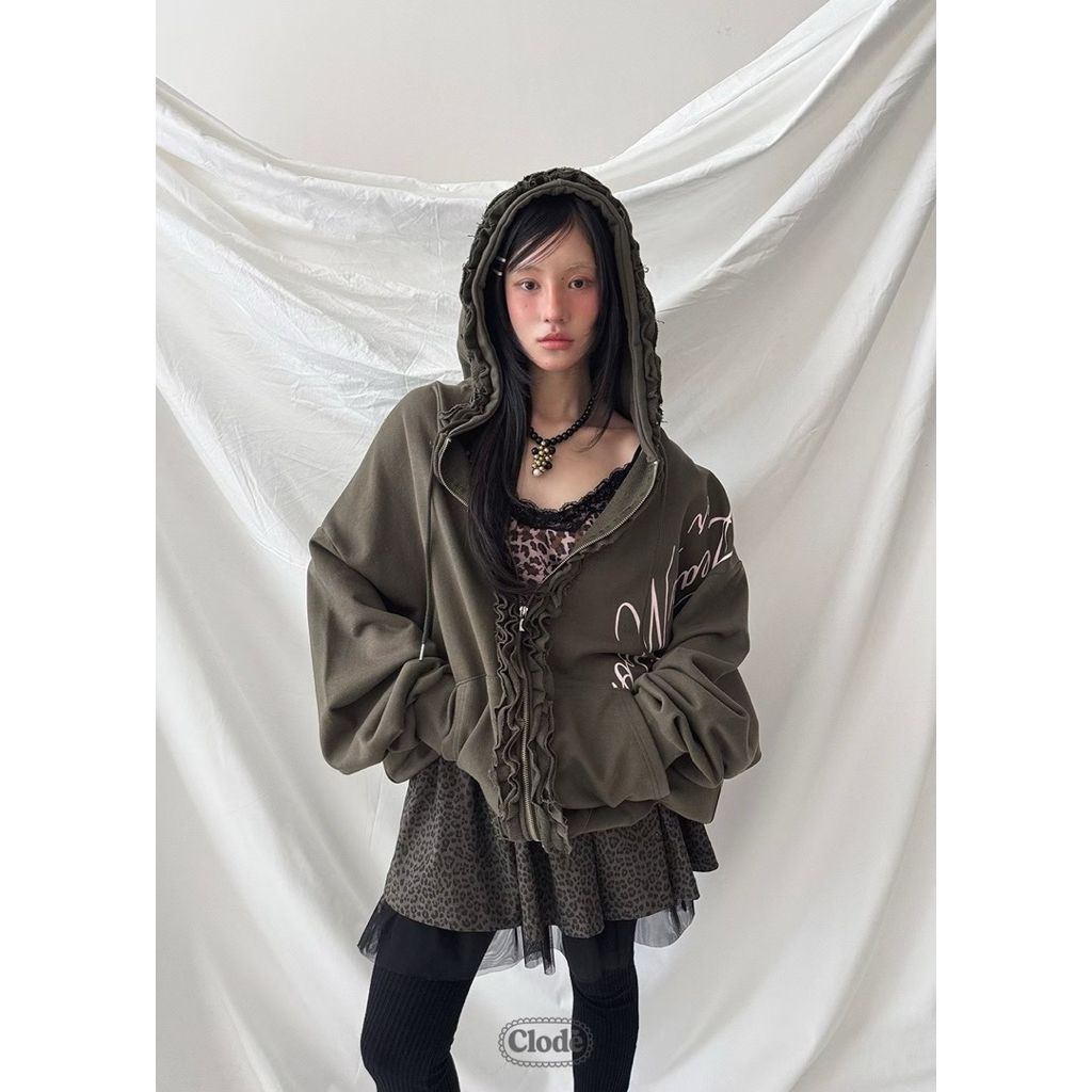 tw-11134207-7ra0t-mdet89ovyivb52