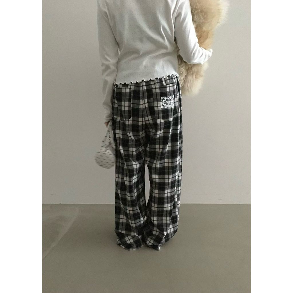 tw-11134207-81ztq-meqxe74xaxaafe