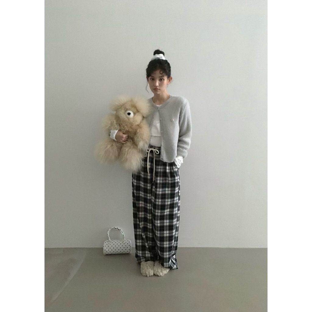 tw-11134207-81ztn-meqxe76vaw3m3f