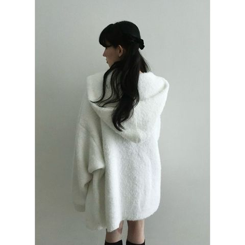 tw-11134207-81ztl-mer9r8p5c3ya4d