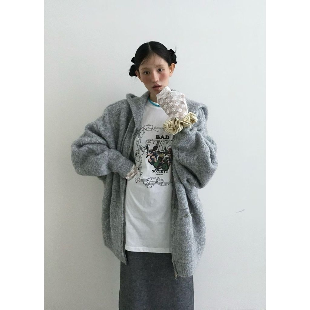 tw-11134207-81ztj-mer9r8rp3vno12