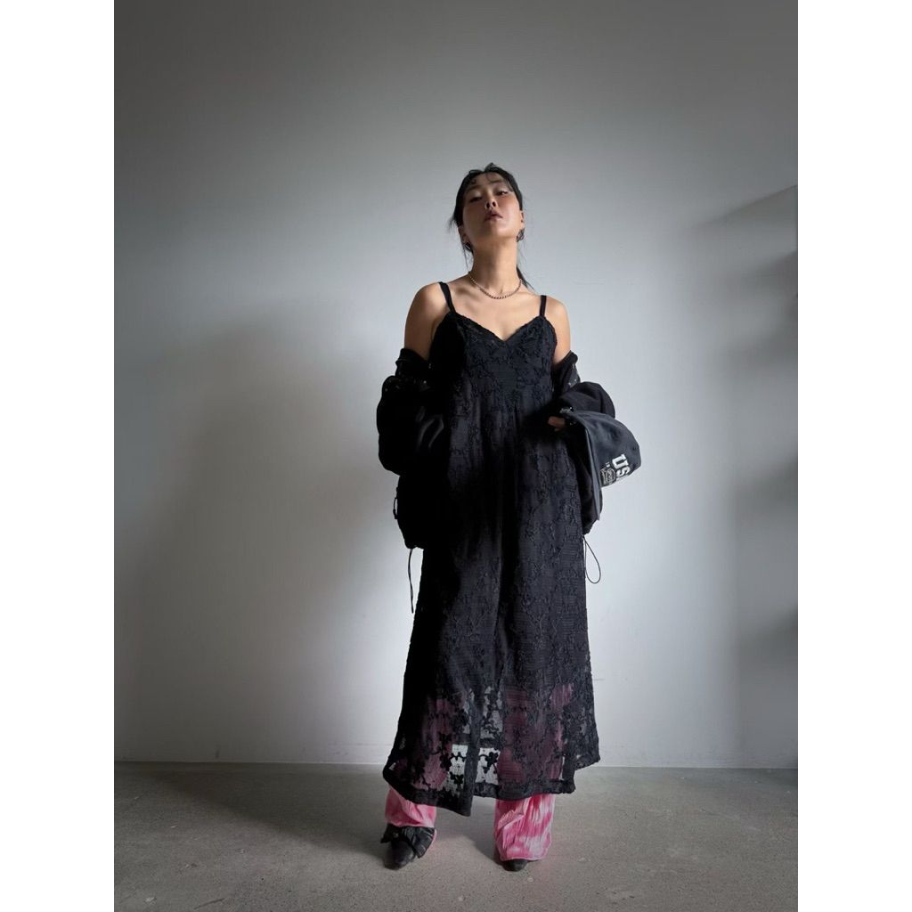 tw-11134207-81ztl-mg4xo4g8iyoa51