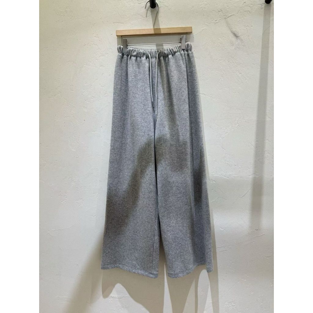 tw-11134207-81ztm-mg65dndn979p60