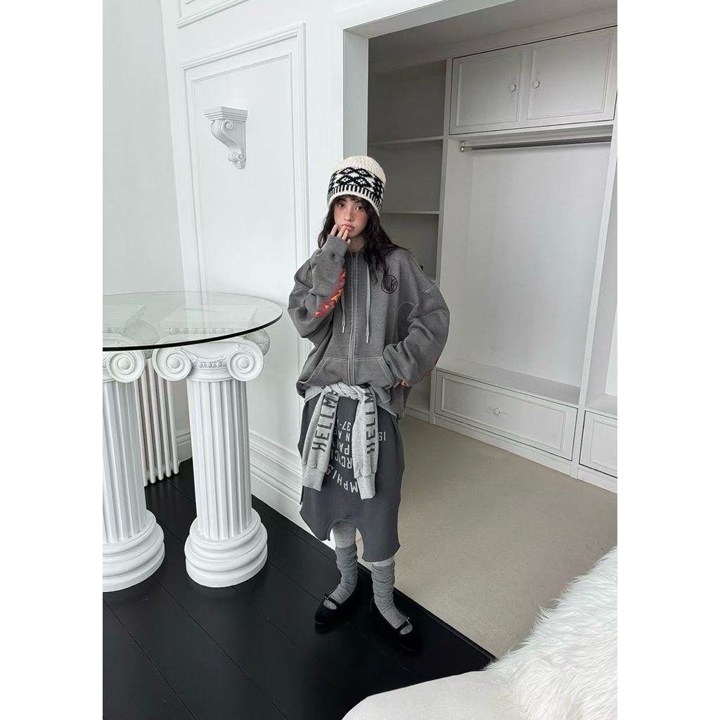 tw-11134207-81ztf-mg7us59pbiml89