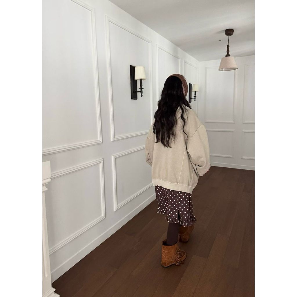 tw-11134207-81ztc-mg7us5crmi2y64