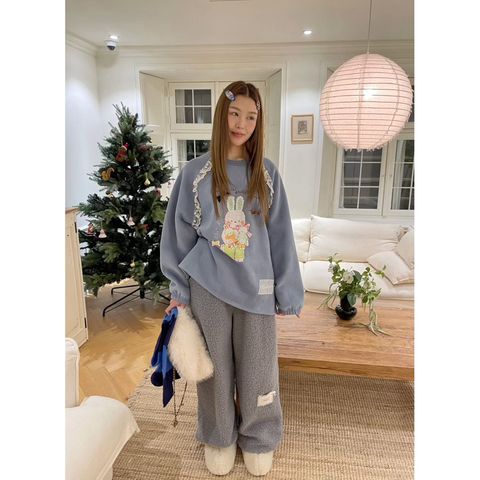 tw-11134207-81zth-mhcuawvg9a8f7f