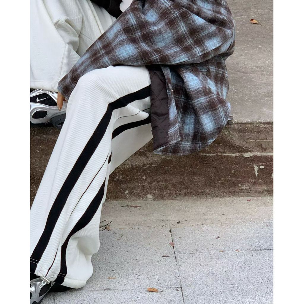 tw-11134207-81ztc-mh67xd8w56h9f3